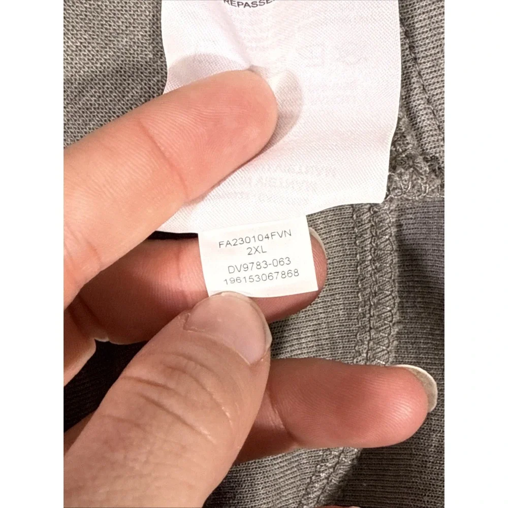 Banana Republic doesn fit